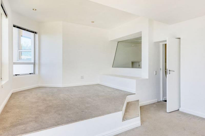 4 Bedroom Property for Sale in Camps Bay Western Cape